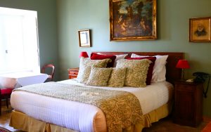 Boutique hotel in Grignan - beautiful historic French village in the south of France