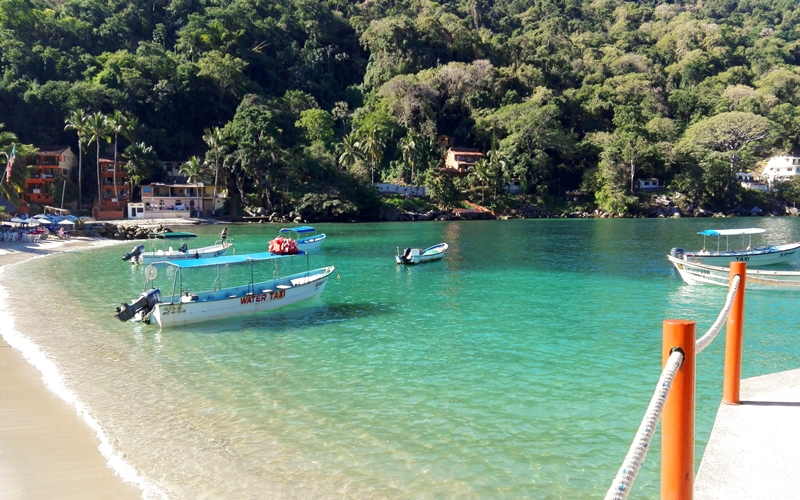 Puerto Vallarta Beach, Boca de Tomatlan, Jalisco, Mexico