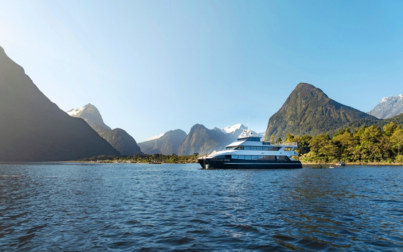 Fiordland Cruise